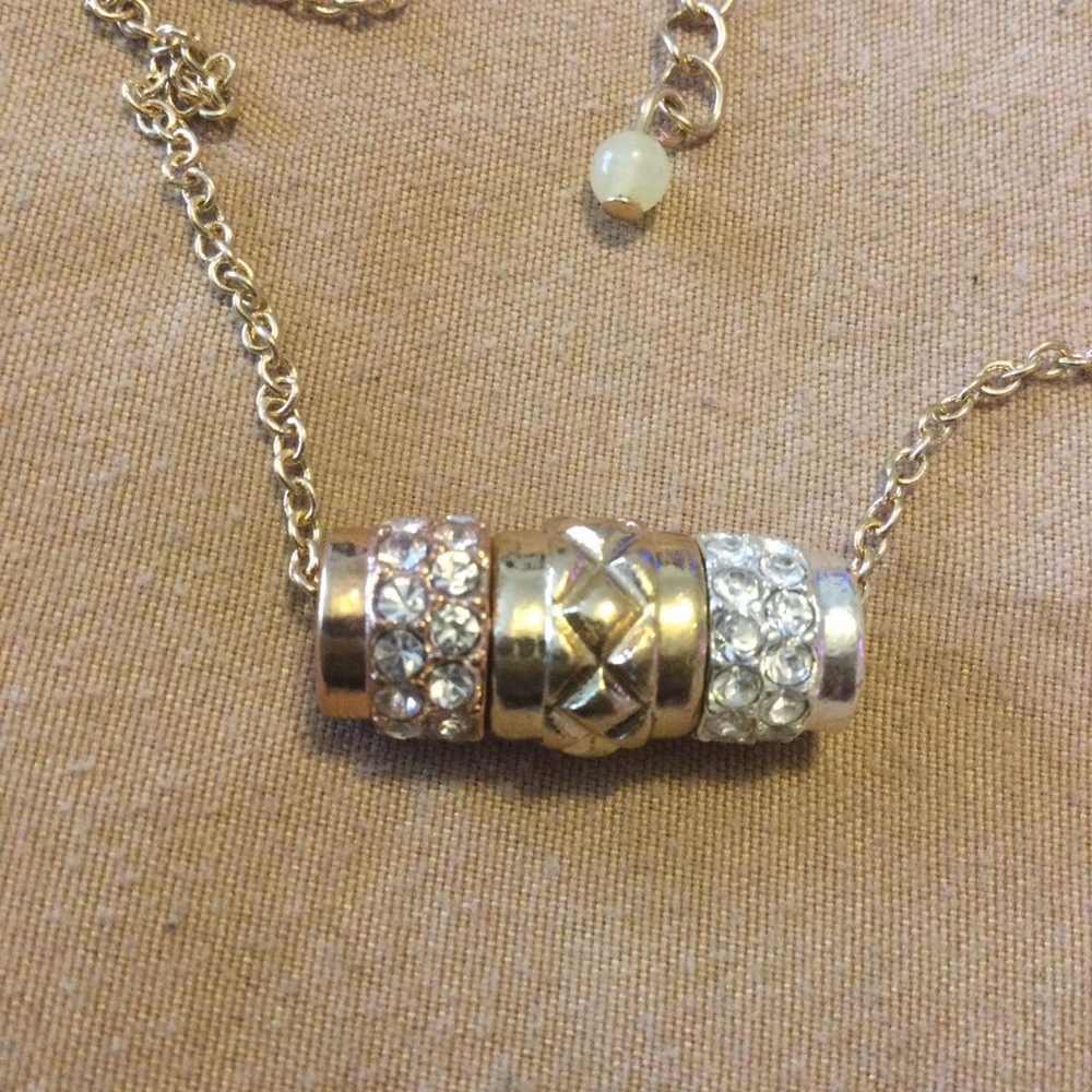 Minimalist necklace